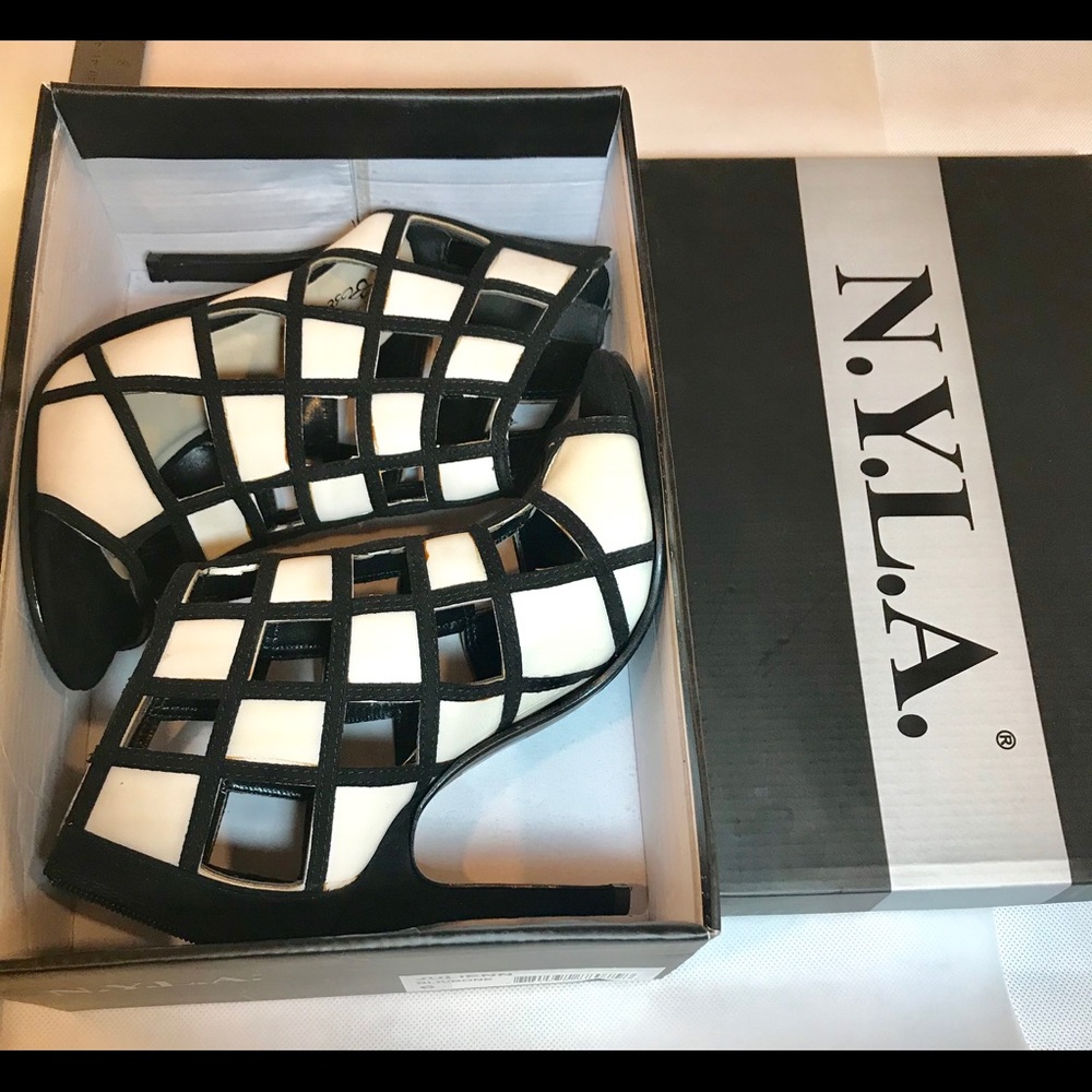 Size 6 heels